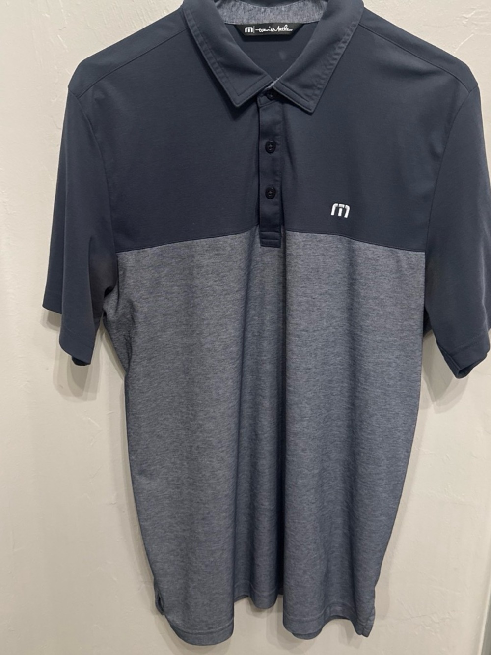 Travis Mathew Two-Tone Blue Performance Polo Large